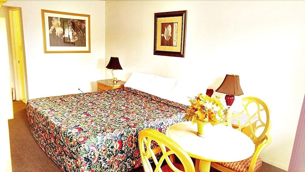 Parkway Inn Fresno Bagian luar foto