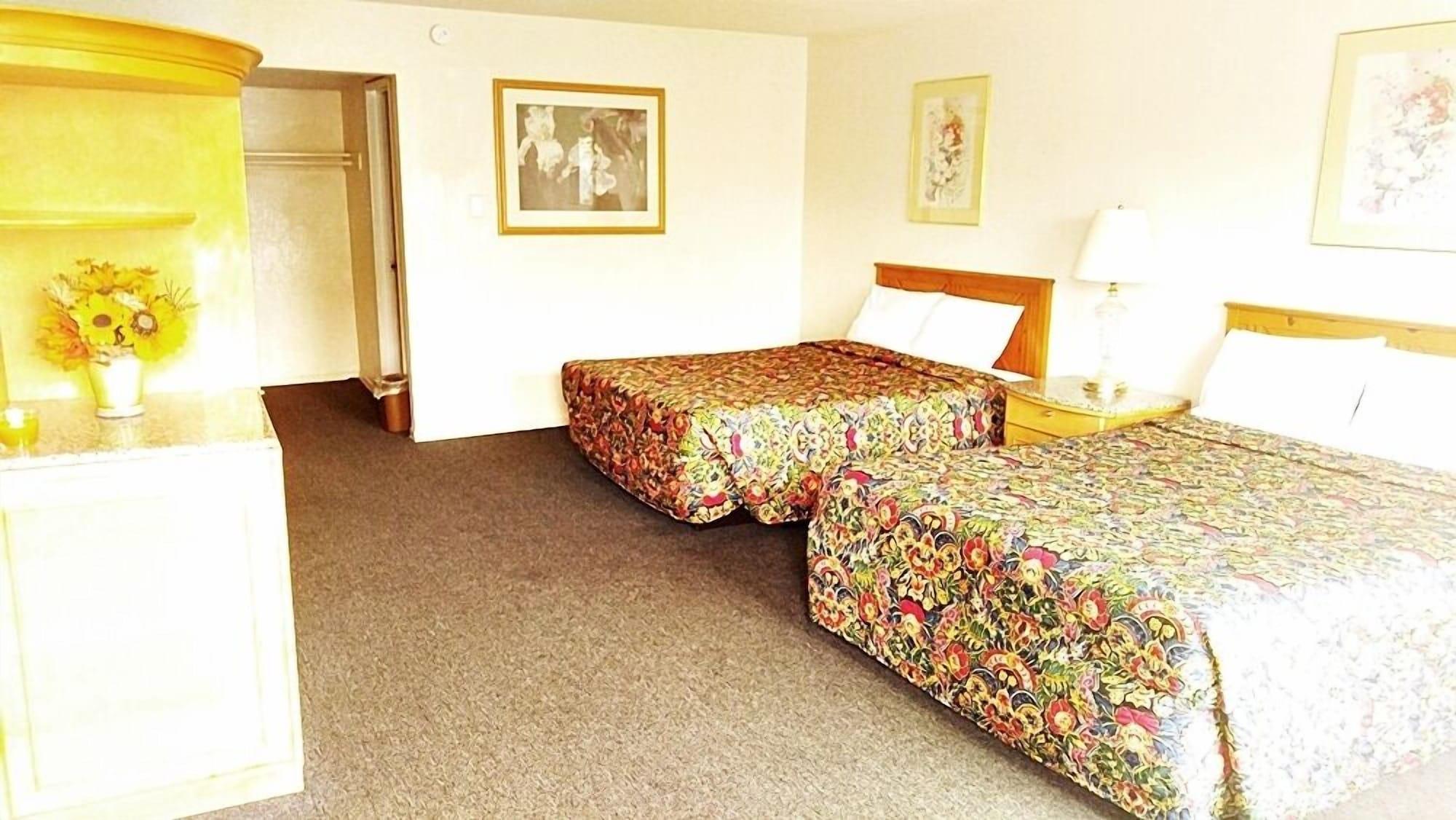 Parkway Inn Fresno Bagian luar foto